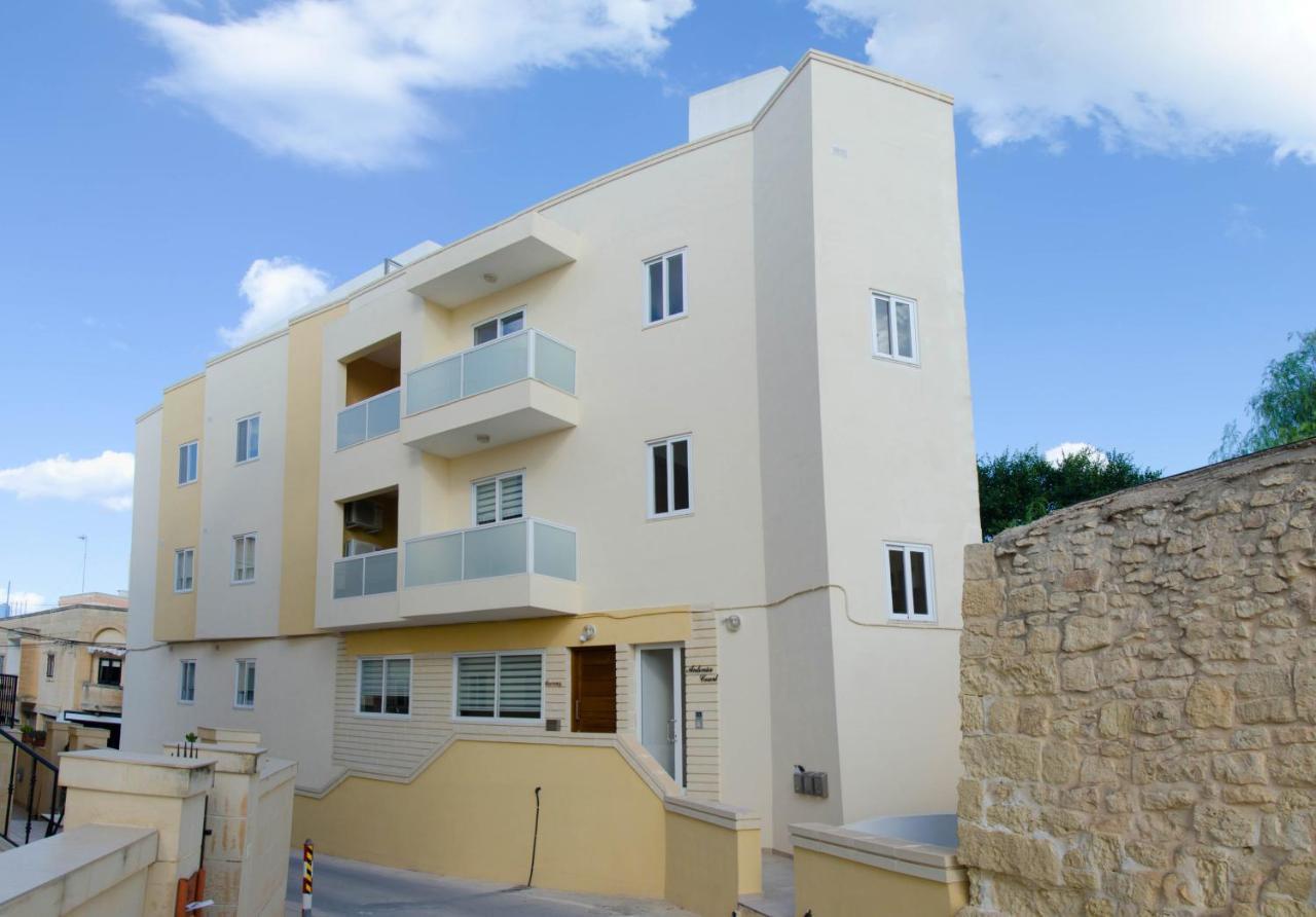 Lorenza Letting Maisonette Villa Marsaxlokk Exterior photo